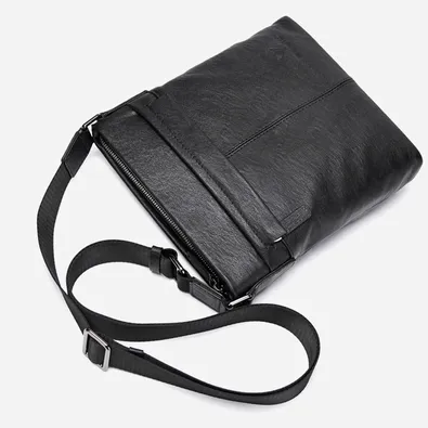 REGAL RIG SHOULDER BAG